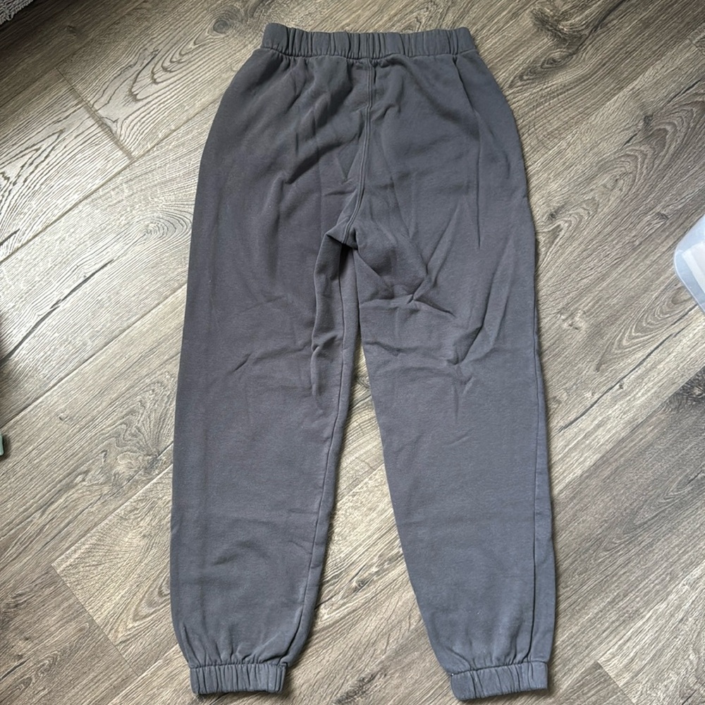 Hollister Adjustable Rise Fleece Joggers in Dark Grey - Picture 4 of 7